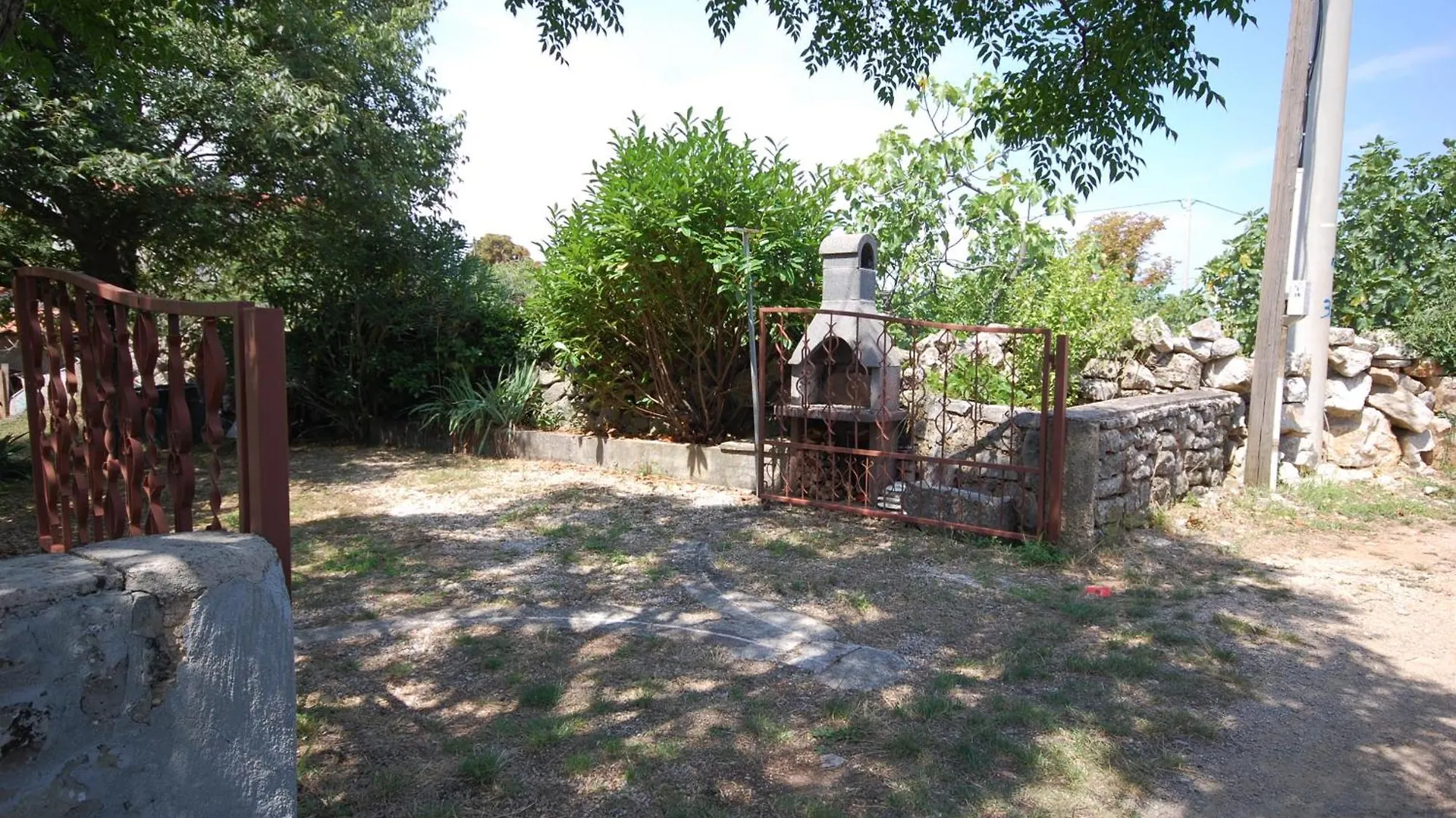 Villa Semi Detached House Darinka By El-Pi Tours à Bajcici 0*,  Croatie