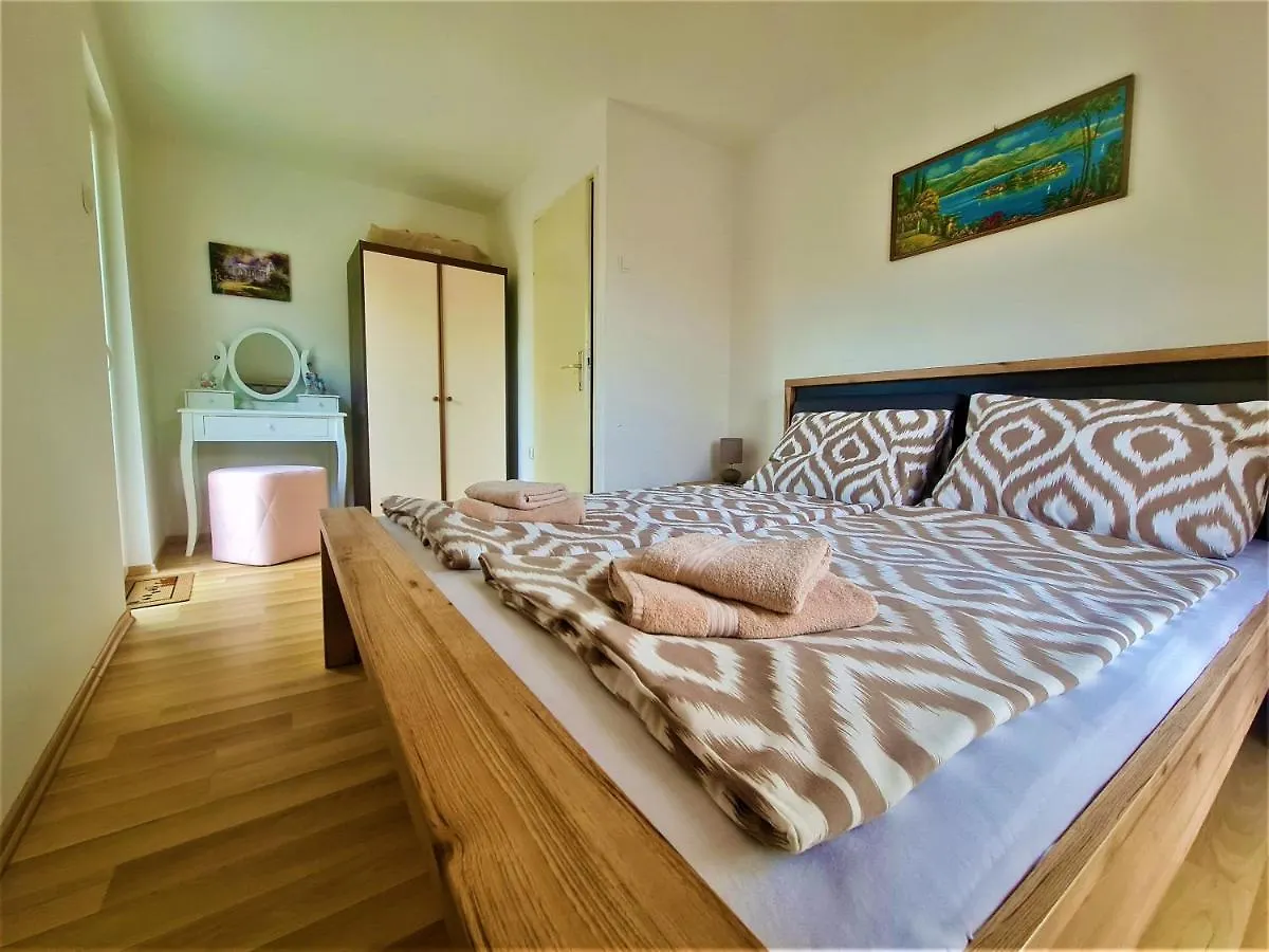 Villa Semi Detached House Darinka By El-Pi Tours Bajcici